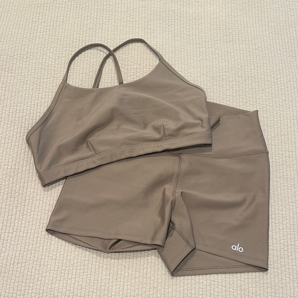 Alo Airlift Set Gravel Beige L